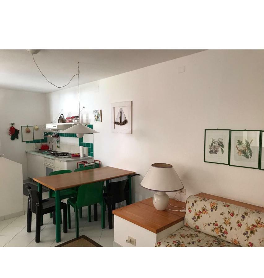 Giulianahouse Apartment Ла Мадалена Екстериор снимка